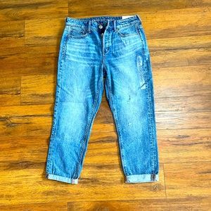 American eagle tomgirl jeans